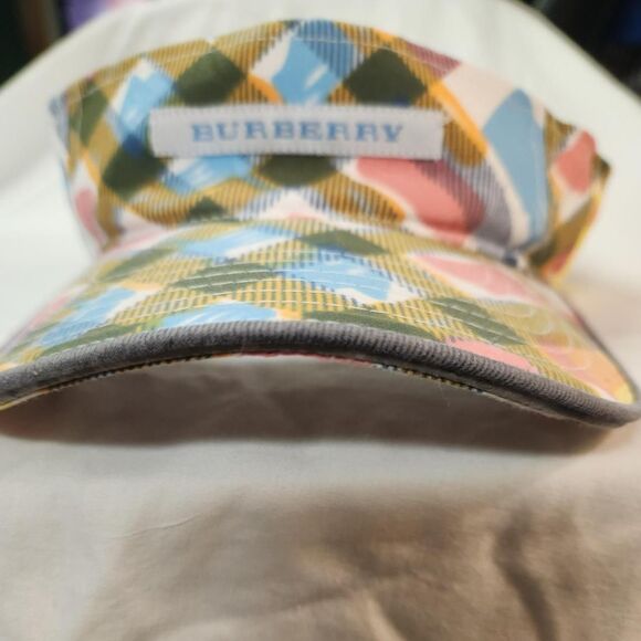 Burberry Women\'s Hat main image 8